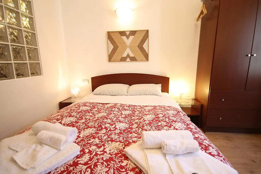 Sant'Agostino Apartment Navigli Mediolan Włochy
